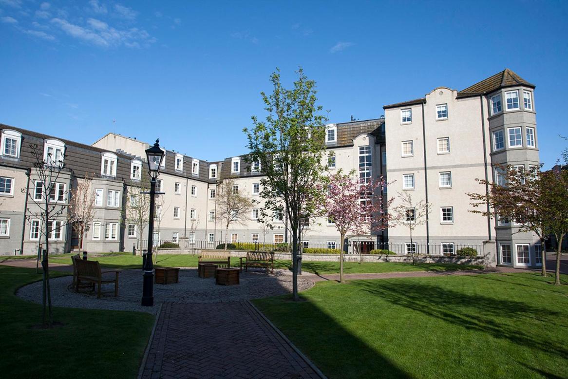 Fonthill Apartment - Central, Free Parking Off Street Aberdeen Exterior photo